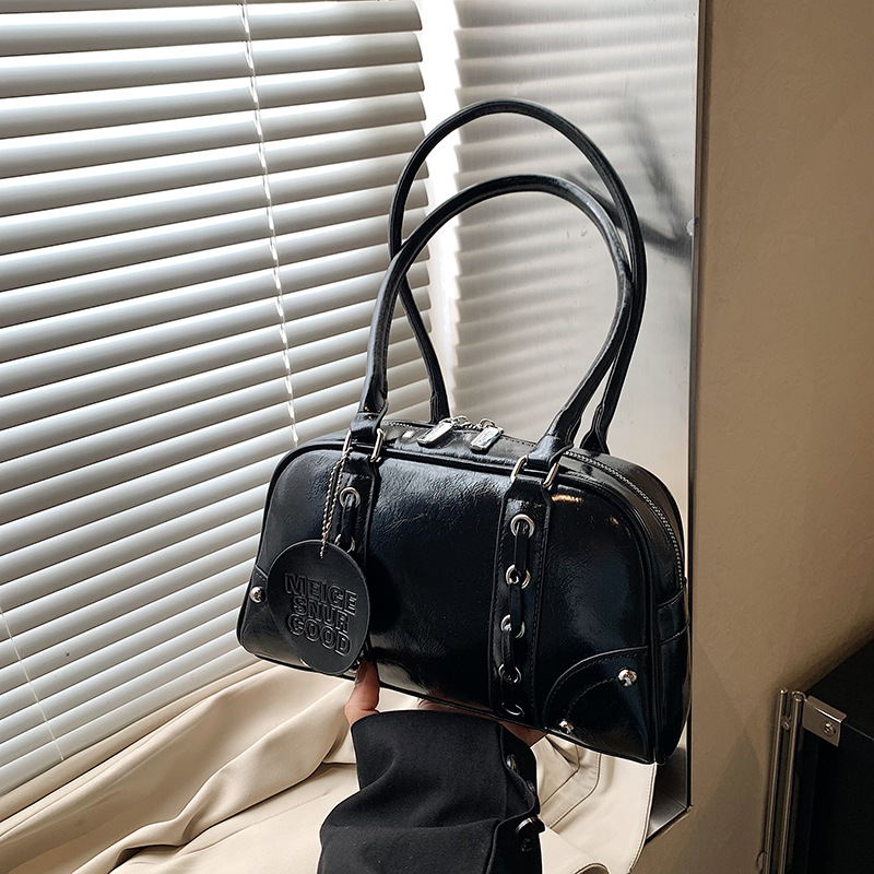 Large-capacity bag, versatile handbag, 2025 new niche design, single-shoulder underarm bag, casual commuting pillow bag Specification drawing