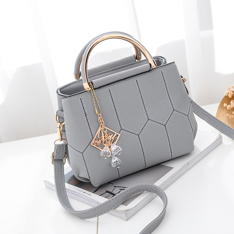 Cross-border Women's bags 2022 New Style Small bags, fashionable women's bags, trendy single-shoulder crossbody bags, hand-held small square bags details Picture
