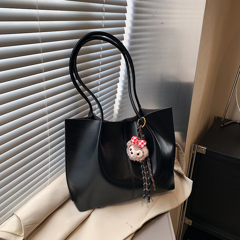 Large-capacity casual underarm bag 2024 new style simple and versatile single-shoulder shopping bag for work and commuting tote bag details Picture
