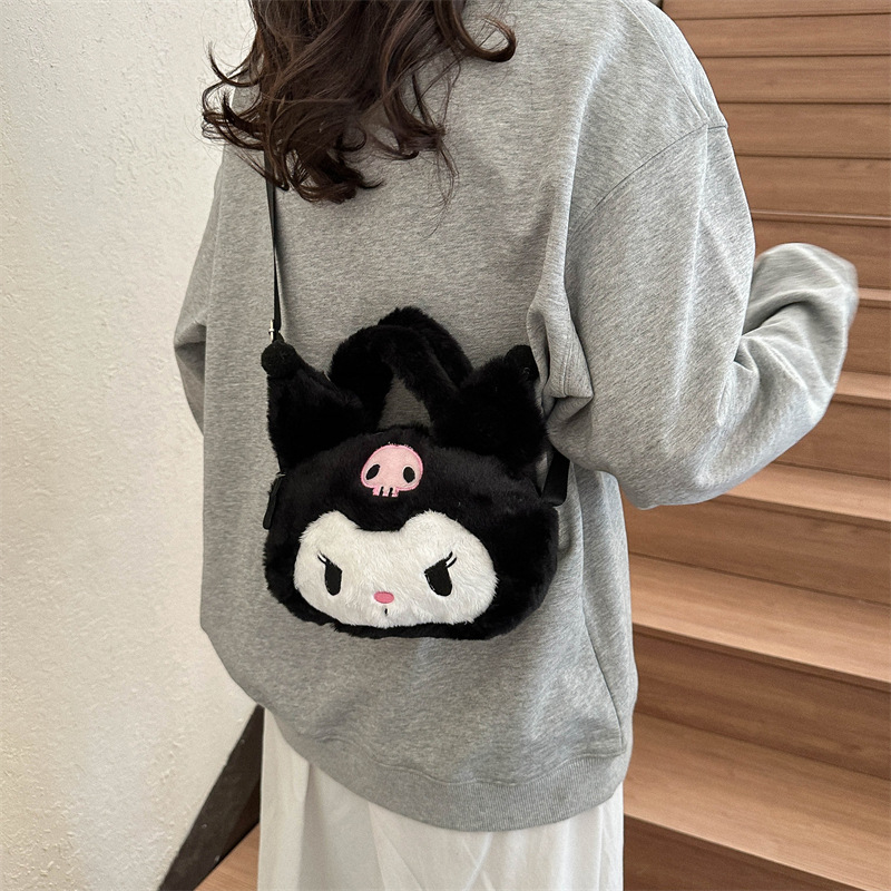 New cartoon skull Kuromi plush single-shoulder bag, Japanese-style cute girlish heart, hand-held crossbody, factory wholesale Specification drawing