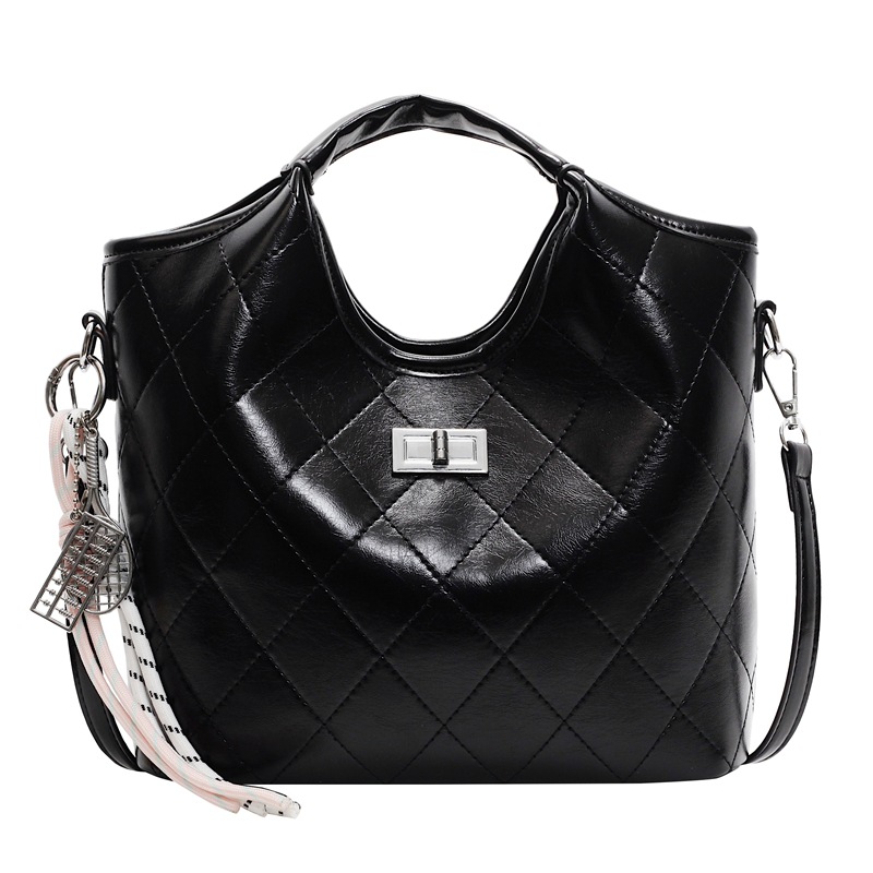 Retro bag with large capacity for women, 2025 new model, niche design, single-shoulder crossbody bag, diamond-shaped, versatile commuter mother-and-child bag Item Picture