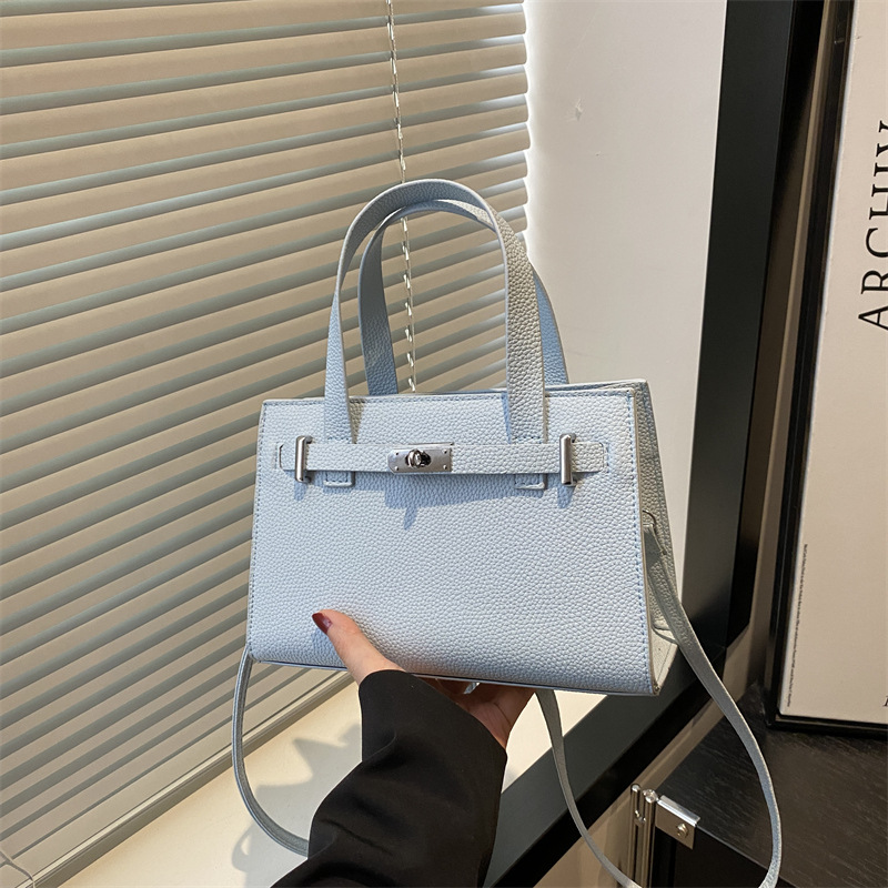 Cross-border bags for Women 2025: New fashionable and versatile single-shoulder bag, new texture casual tote bag, crossbody bag full figure
