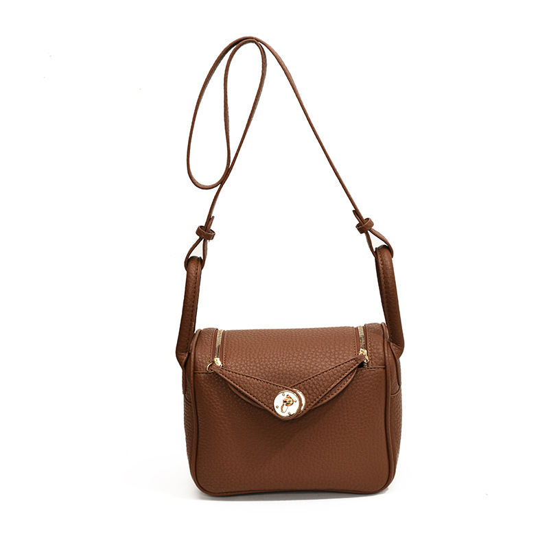 French niche design fashionable bucket bag for women, 2024 new soft leather crossbody bag, solid color single-shoulder handbag for women Item Picture