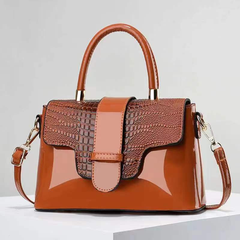 Fashion handbag 2024 new single-shoulder crossbody bag, crocodile pattern cross-border trendy crossbody bag, European and American retro women's bag details Picture
