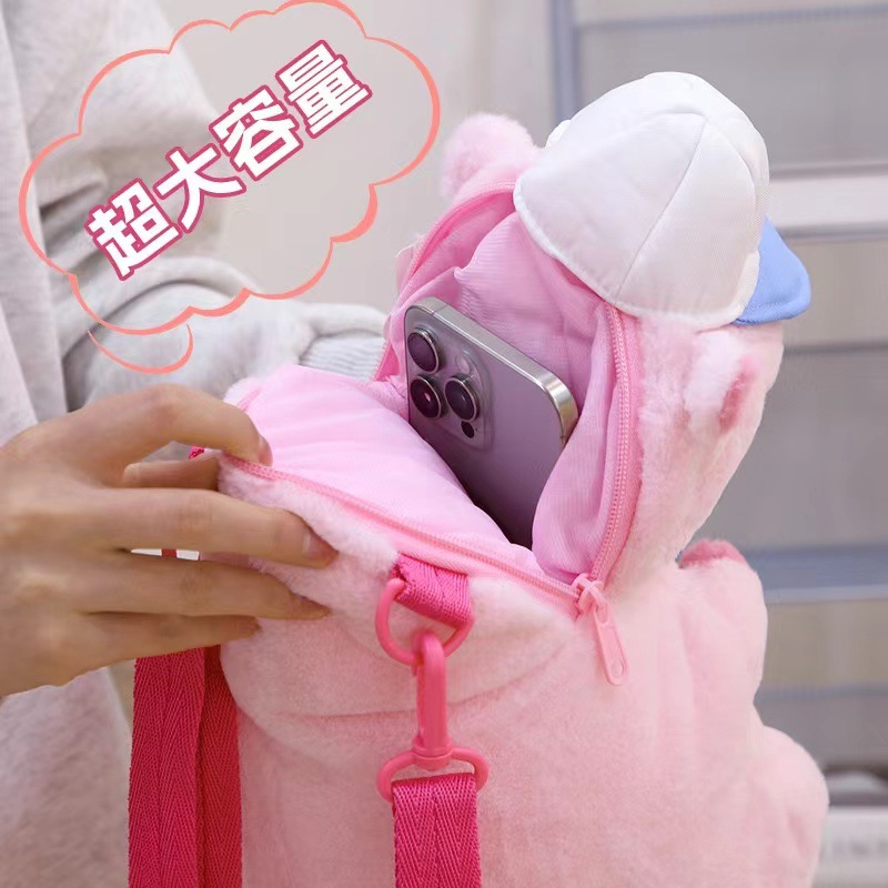 New Capibara sports Capybara backpack, Capibara doll bag, plush toy single-shoulder doll bag Application Scenario