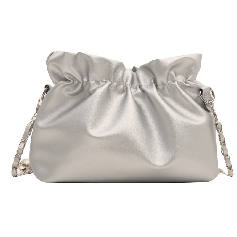 French pleated and stylish bucket bag for women, new spring 2024, trendy and simple chain underarm single-shoulder bag Item Picture