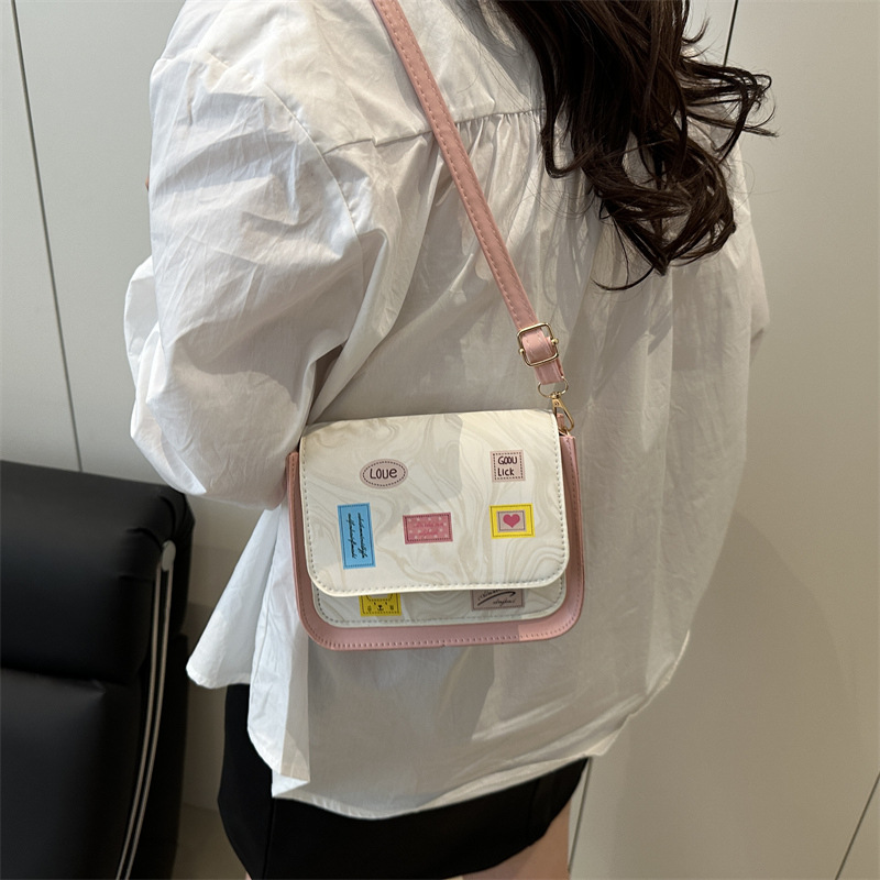 Cute printed underarm bag, urban simplicity, large capacity, women's single-shoulder bag, fashionable and versatile, crossbody small square bag Specification drawing