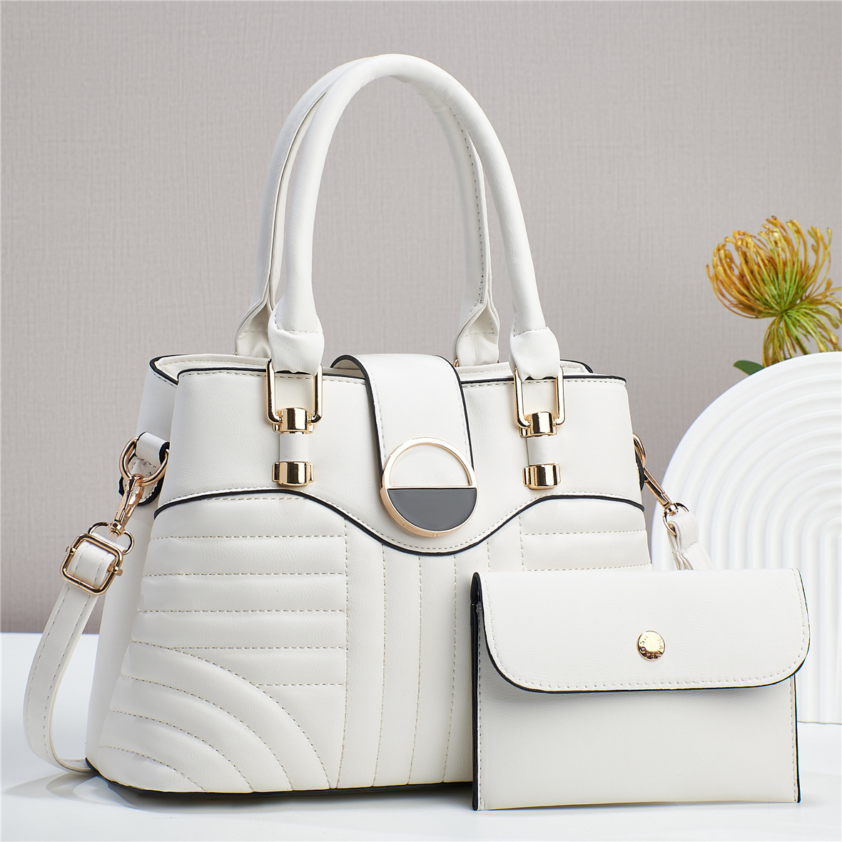 2023 New diamond-shaped embroidery thread cross-border spliced mother-and-child bag, simple solid color, large capacity single-shoulder hand-carry texture women's bag full figure