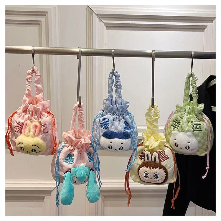 New cartoon canvas hand-held handbag with high appearance level, design sense, tight opening, large capacity, cute and girlish for travel full figure