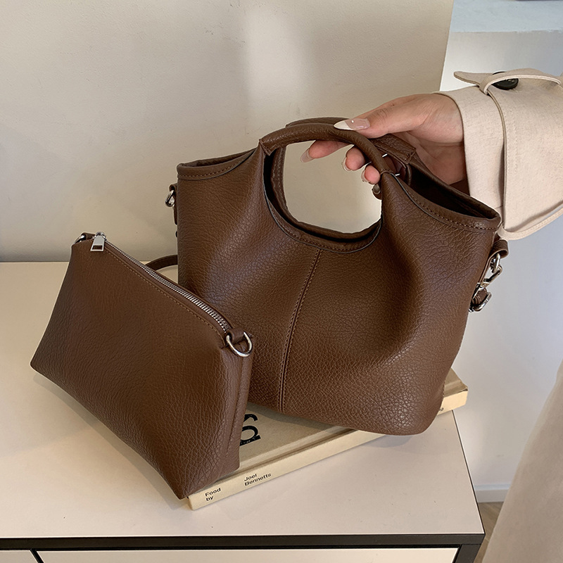 Retro work commuting bag for women, large-capacity 2024 new casual and versatile crossbody bag for women, hand-held mother and child bag details Picture