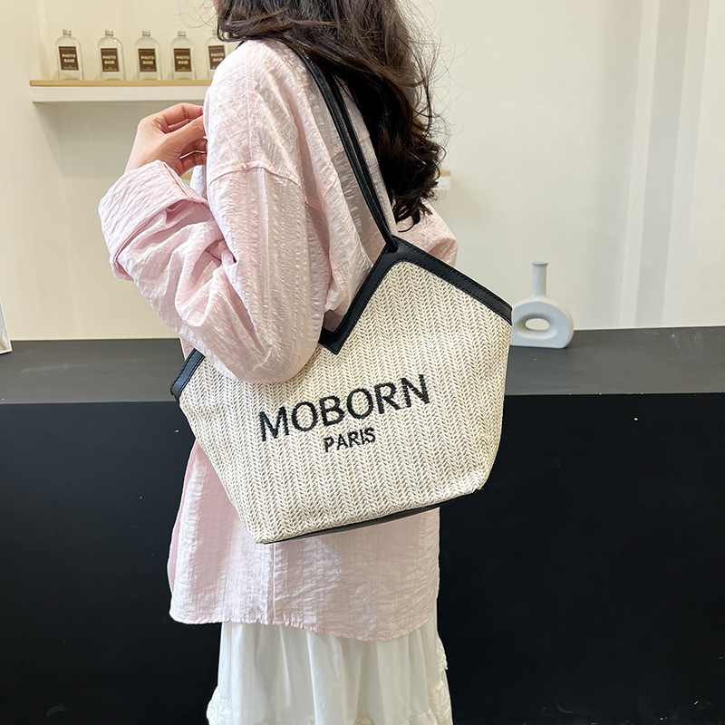 A trendy women's 2025 straw woven casual single-shoulder underarm bag and a fashionable letter-color casual tote bag Specification drawing