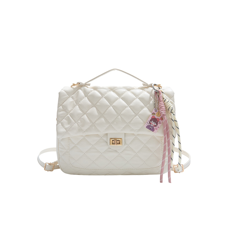 Diamond-shaped chain bag for women, large capacity, new Spring 2025 fashion single-shoulder crossbody bag, versatile and high-quality backpack Item Picture