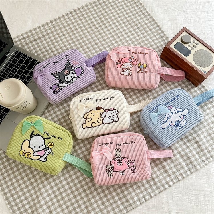 Wholesale Sanrio Kuromi coin purges, portable keys, storage handbags, cartoon fabric cosmetic bags for women full figure