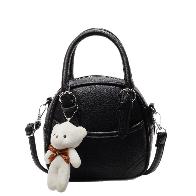 High-end hand-held bowling bag for women, new Spring/Summer 2025, fashionable and elegant single-shoulder bag, simple and casual crossbody bag Item Picture