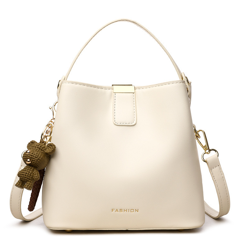 This year, the bucket bag for women's 2025 spring and summer is in fashion. It's a versatile single-shoulder crossbody bag with a Korean-style texture Item Picture