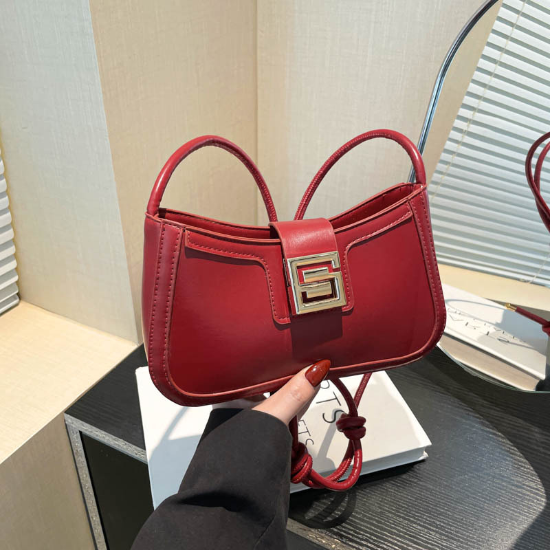 French-style niche design solid-color single-shoulder underarm bag 2025 popular new Korean-style fashionable casual solid-color handbag full figure