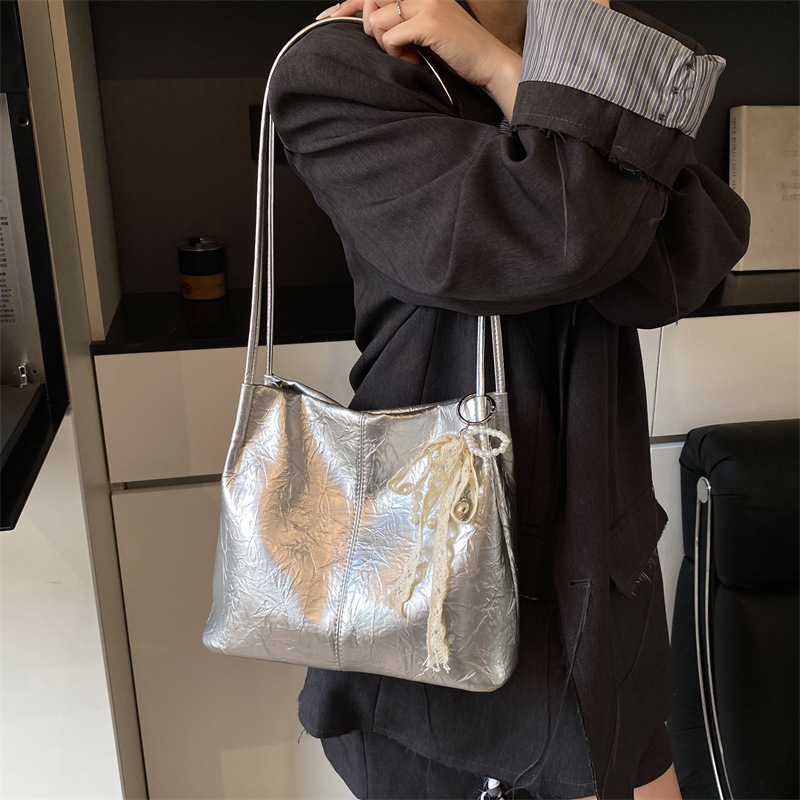 Cross-border retro bestseller bucket bag for women, 2025 new Korean version single-shoulder underarm bag, casual and versatile crossbody bag Specification drawing