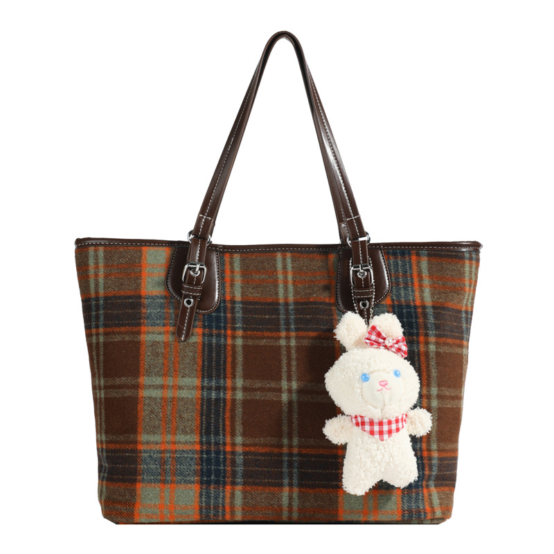 Tweed checkered large-capacity women's 2024 new single-shoulder bag, retro Korean style commuting high-end texture tote bag Item Picture