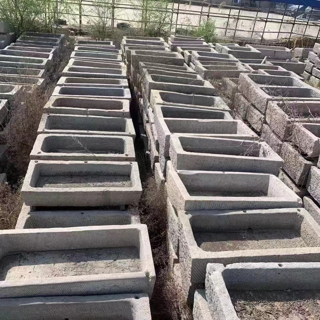 Ancient building old stone troughs, old ox troughs, old pig troughs, balcony flower POTS, landscape ornaments, fish-keeping stone basins, courtyard ornaments, old stone tools Specification drawing