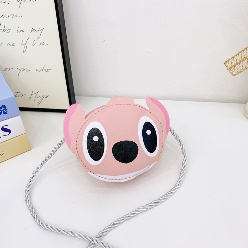 Cartoon cute coin purse keychain, cute capybara, Crayon Shin-chan silicone bag, men's and women's accessories, gift wholesale bag details Picture