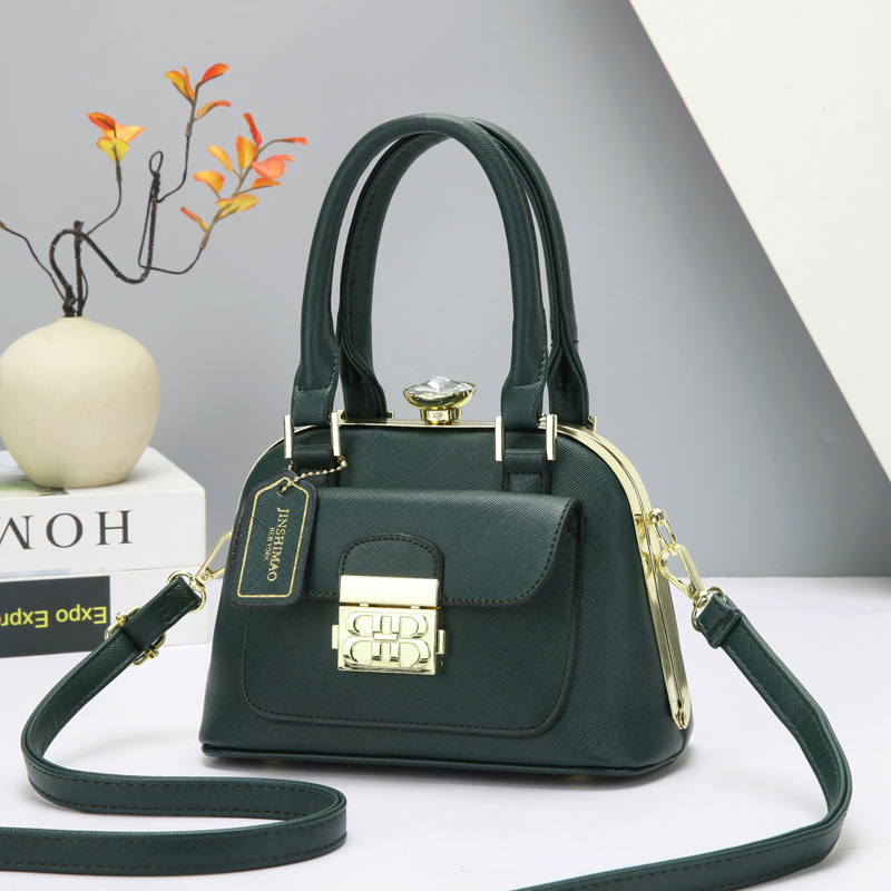 Ladies' handbag 2025 new style simple steel clip bag large capacity single-shoulder crossbody bag Korean version women's bag one-piece consignment full figure