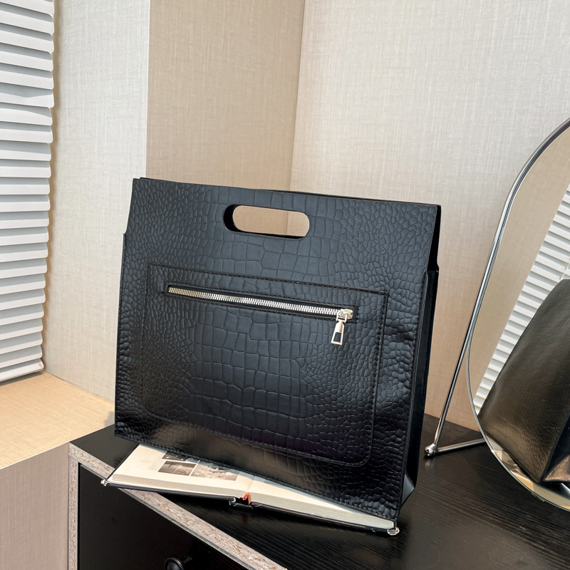 Large-capacity clutch, daily casual handbag, business briefcase, retro office ladies' pocket, horizontal handbag full figure
