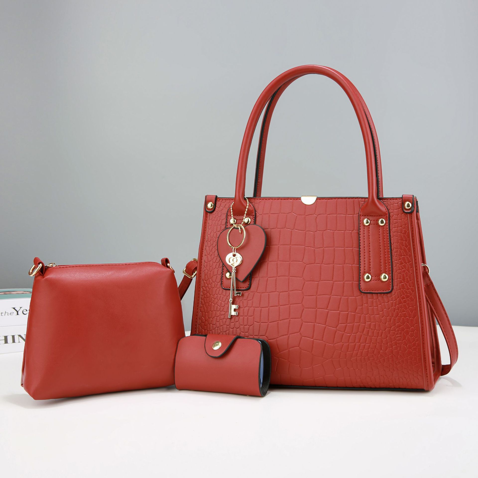 A new, simple and elegant Korean style, trendy European and American style single-shoulder crossbody handbag set for cross-border trade in 2024 details Picture