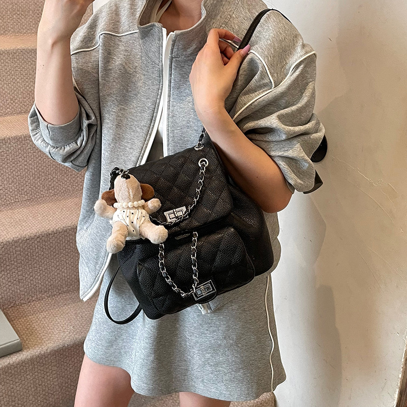 The 2025 summer new Korean-style trendy small Chanel diamond-shaped chain backpack is a versatile, stylish and light luxury backpack for women Specification drawing