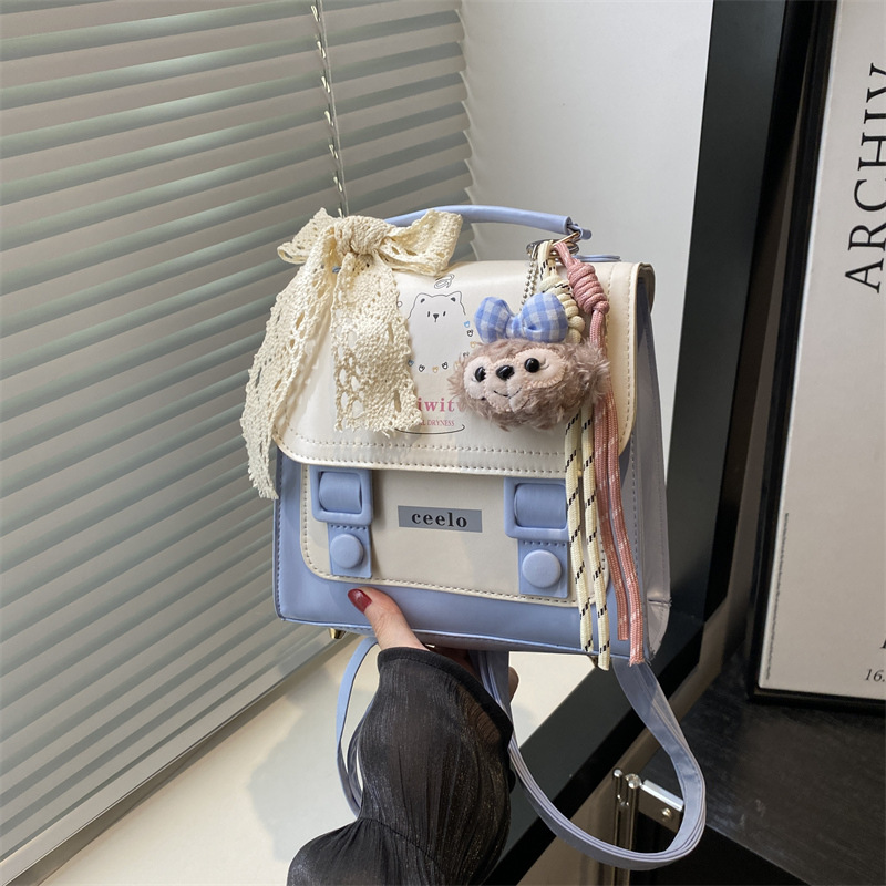 High-quality bag 2025 new style small square bag, cute single-shoulder crossbody bag, Korean version Instagram niche women's color-blocking backpack full figure