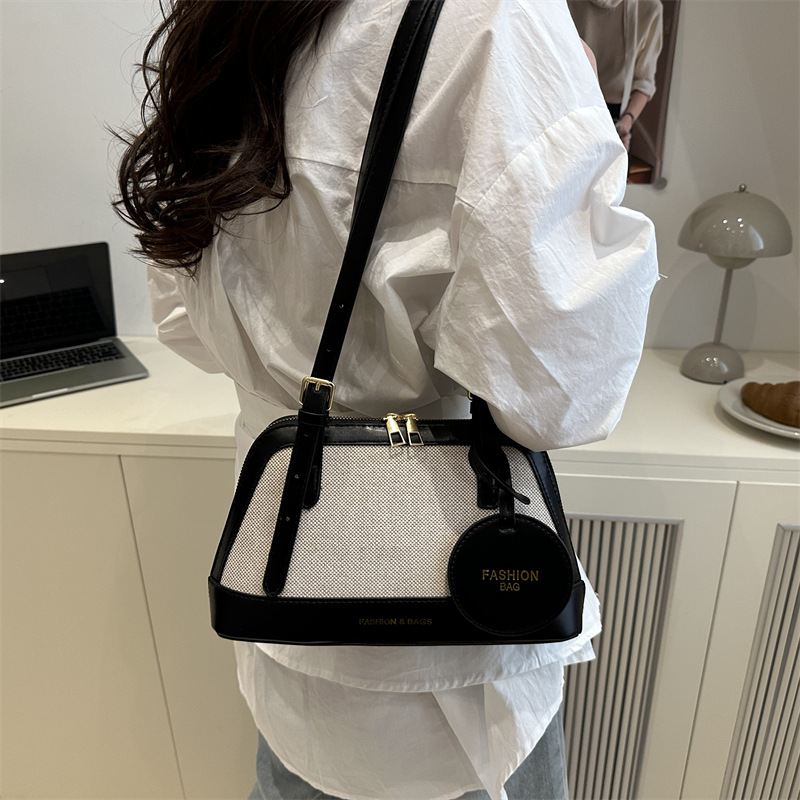 bags2025 new handbag, elegant women's bag, European and American fashion single-shoulder crossbody small bag, cross-border trendy armpit bag Specification drawing
