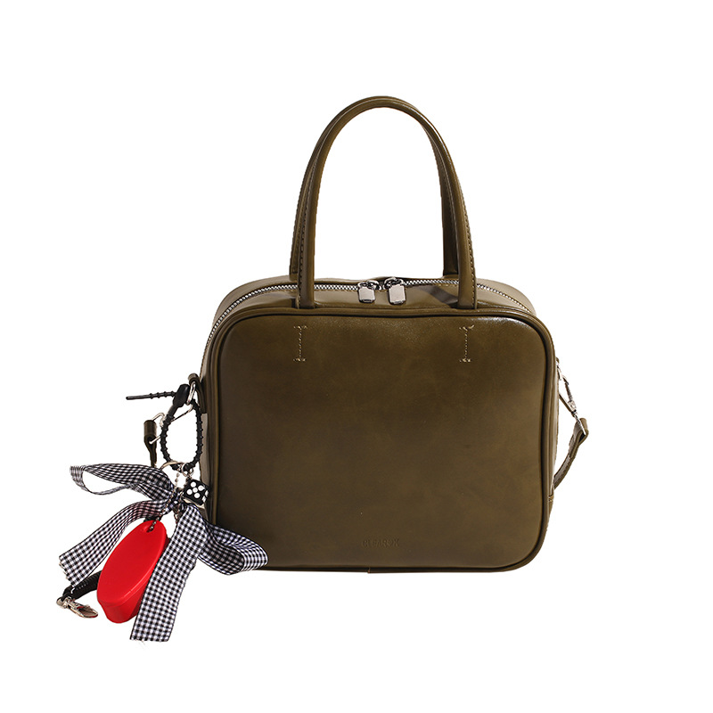 A new Korean-style briefcase bag for women in 2024, a trendy and retro small square bag, simple and multi-functional single-shoulder crossbody bag Item Picture