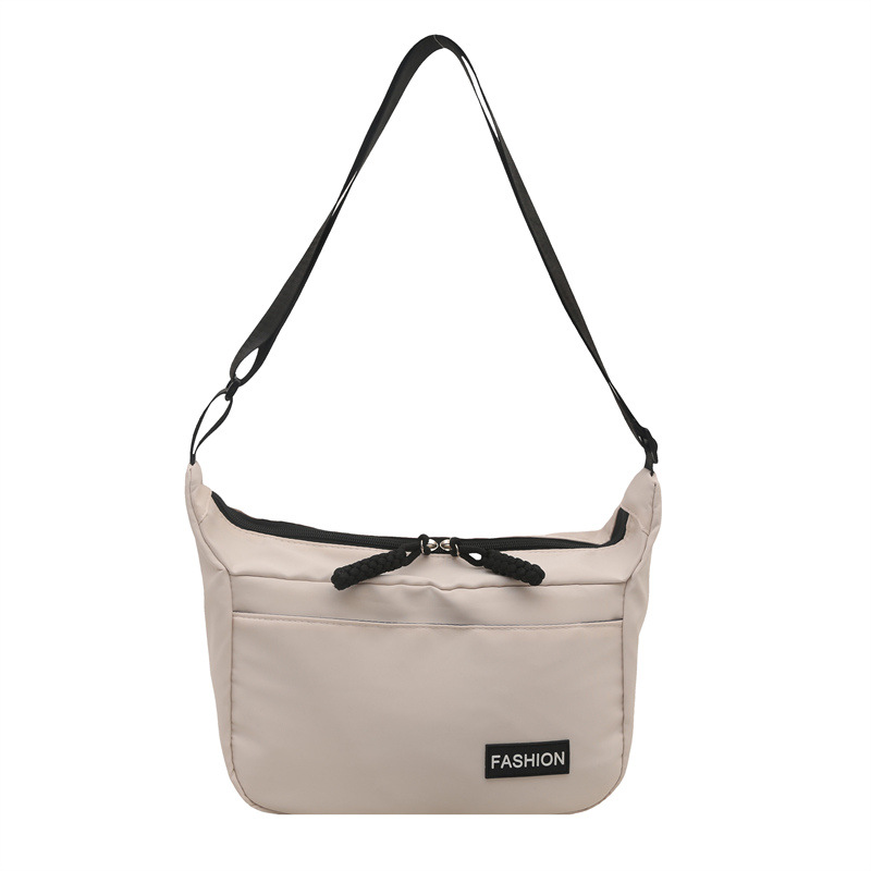 Nylon fabric large bag for women 2025, a new Korean style large capacity casual soft flat single-shoulder crossbody bag and casual tote bag Item Picture