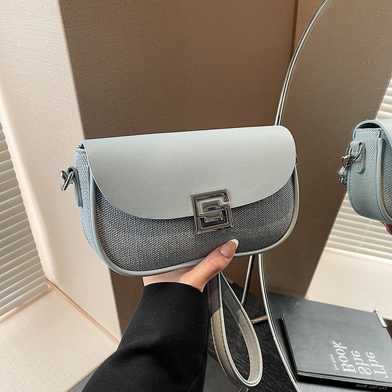 High-end and fashionable saddle bag for women 2025 new style simple, casual and versatile single-shoulder bag, trendy and casual crossbody bag for women full figure