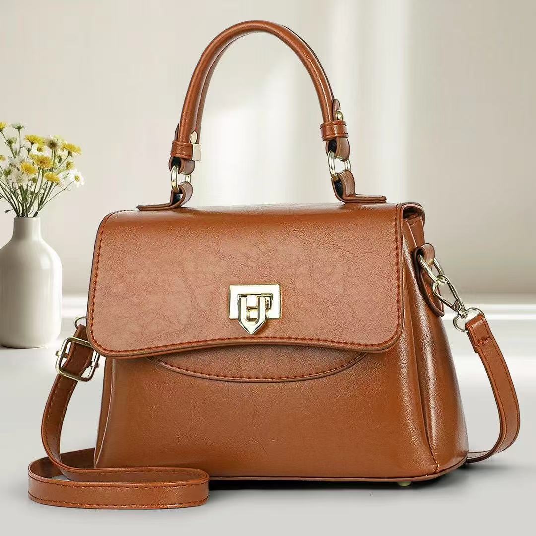 This year's popular single-shoulder crossbody bag for women is a niche fashion and versatile bestseller in the summer of 2025 Application Scenario