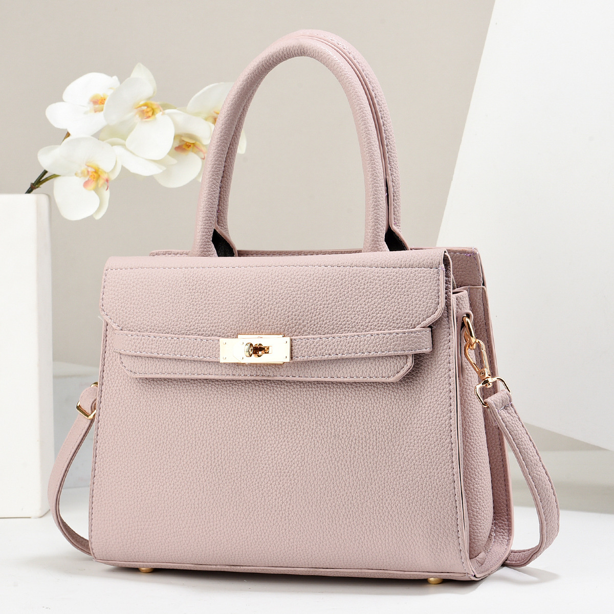 Large-capacity litchee-patterned tote bag, fashionable single-shoulder crossbody women's bag, Korean version popular light-colored bag, women's high-end feel full figure
