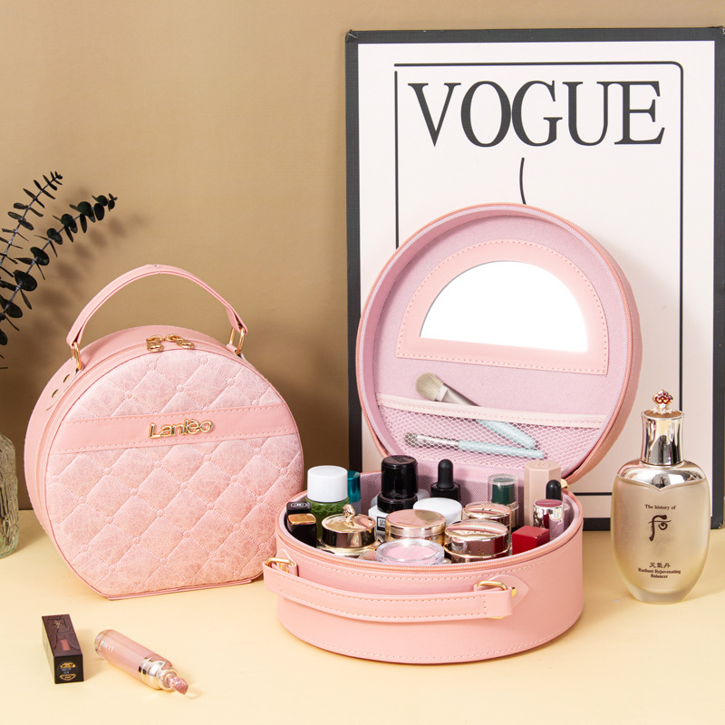 Fashionable large-capacity semi-circular hand-held cosmetics storage bag, portable travel high-end makeup box, bridesmaid souvenir gift box full figure