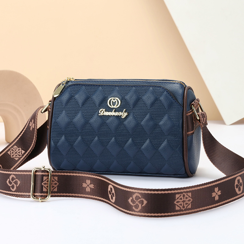 Embossed round bag, versatile and simple single-shoulder crossbody bag, small bag, women's new style, foreign trade manufacturer, summer 2023 Korean version details Picture