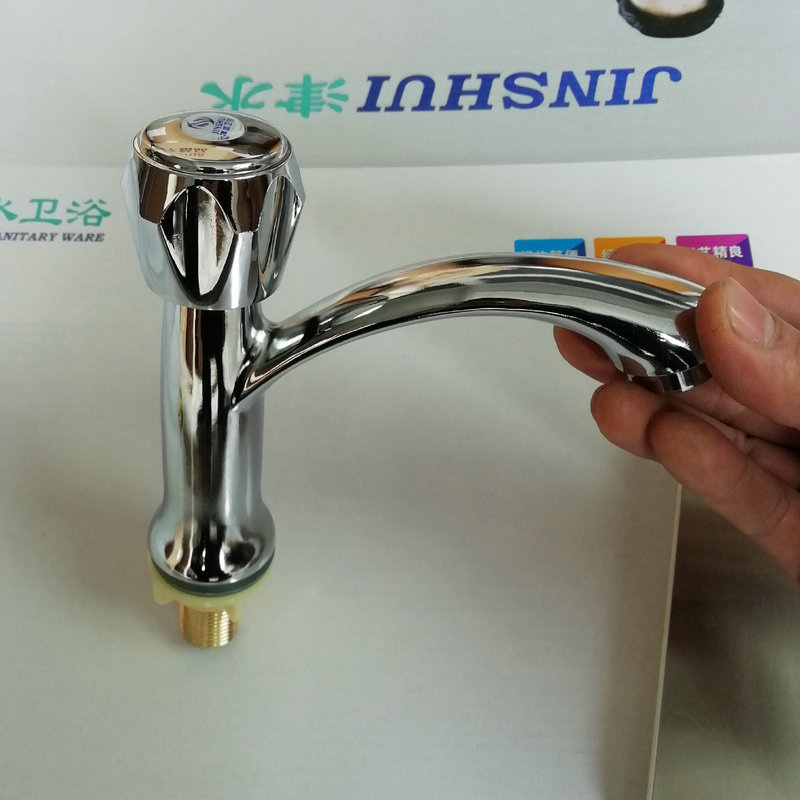 Wholesale alloy single-cooling washbasin faucets, small countertop single-cooling faucets and bathroom faucets from the manufacturer Application Scenario