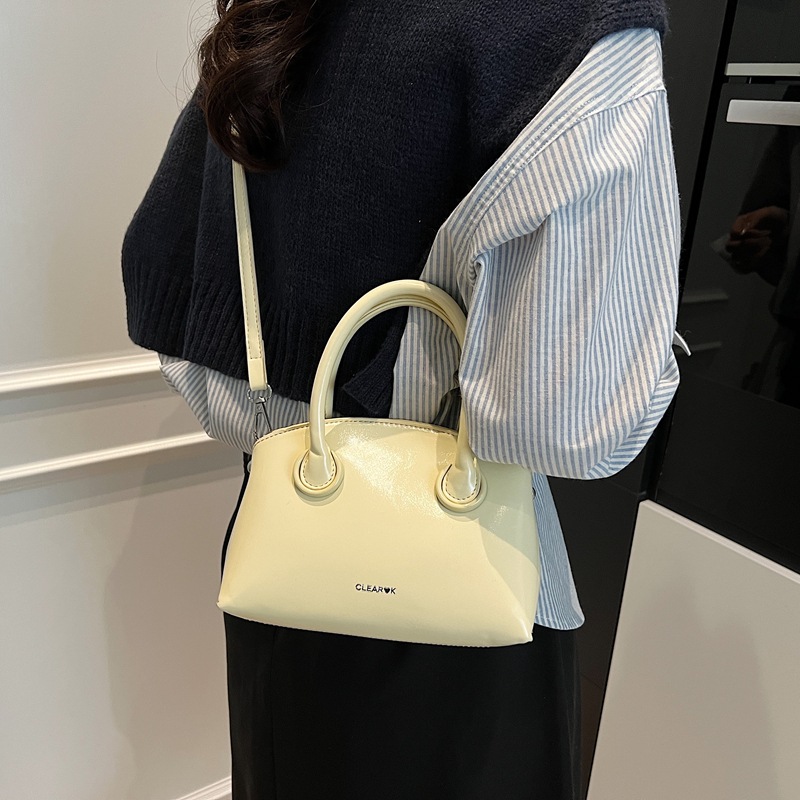 Soft leather fashionable hand-held bowling bag for women, 2025 new style casual and versatile single-shoulder bag, high-end crossbody bucket bag Specification drawing