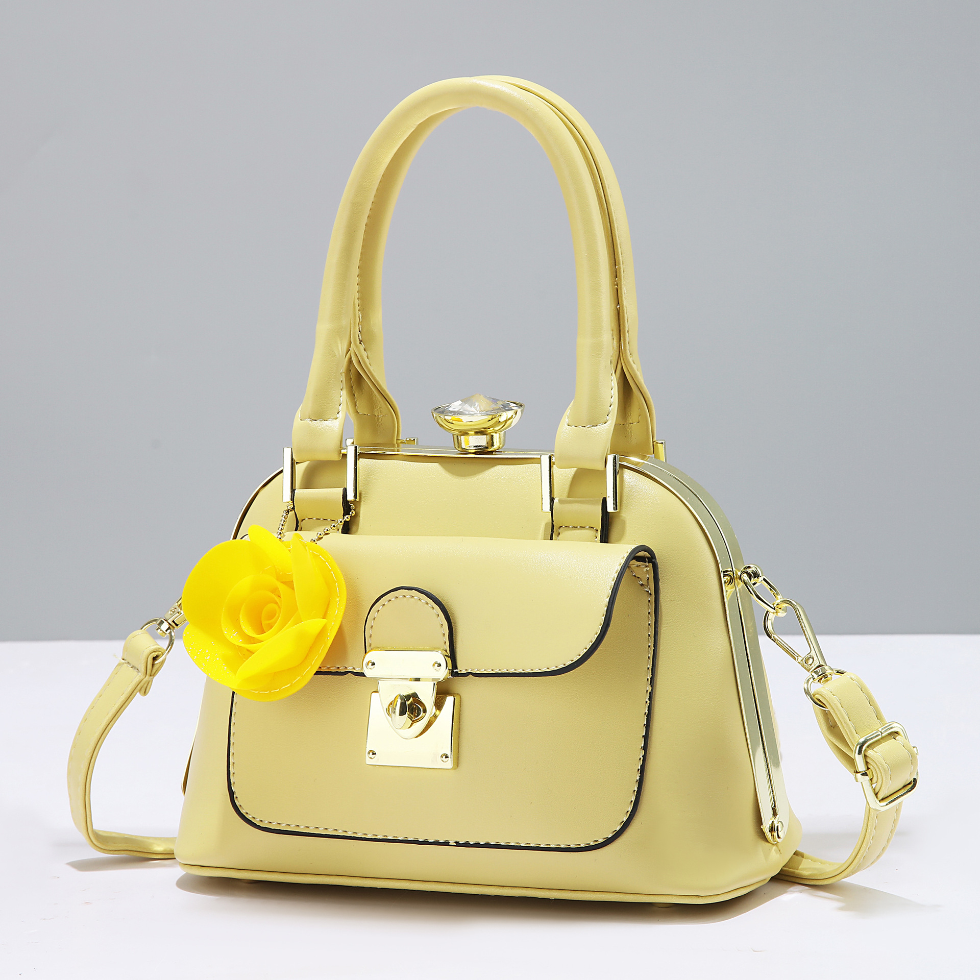 Cross-border popular bag 2025 New Korean-style fashionable color-blocking single-shoulder bag, casual and versatile, ladies' hand-held pillow bag details Picture