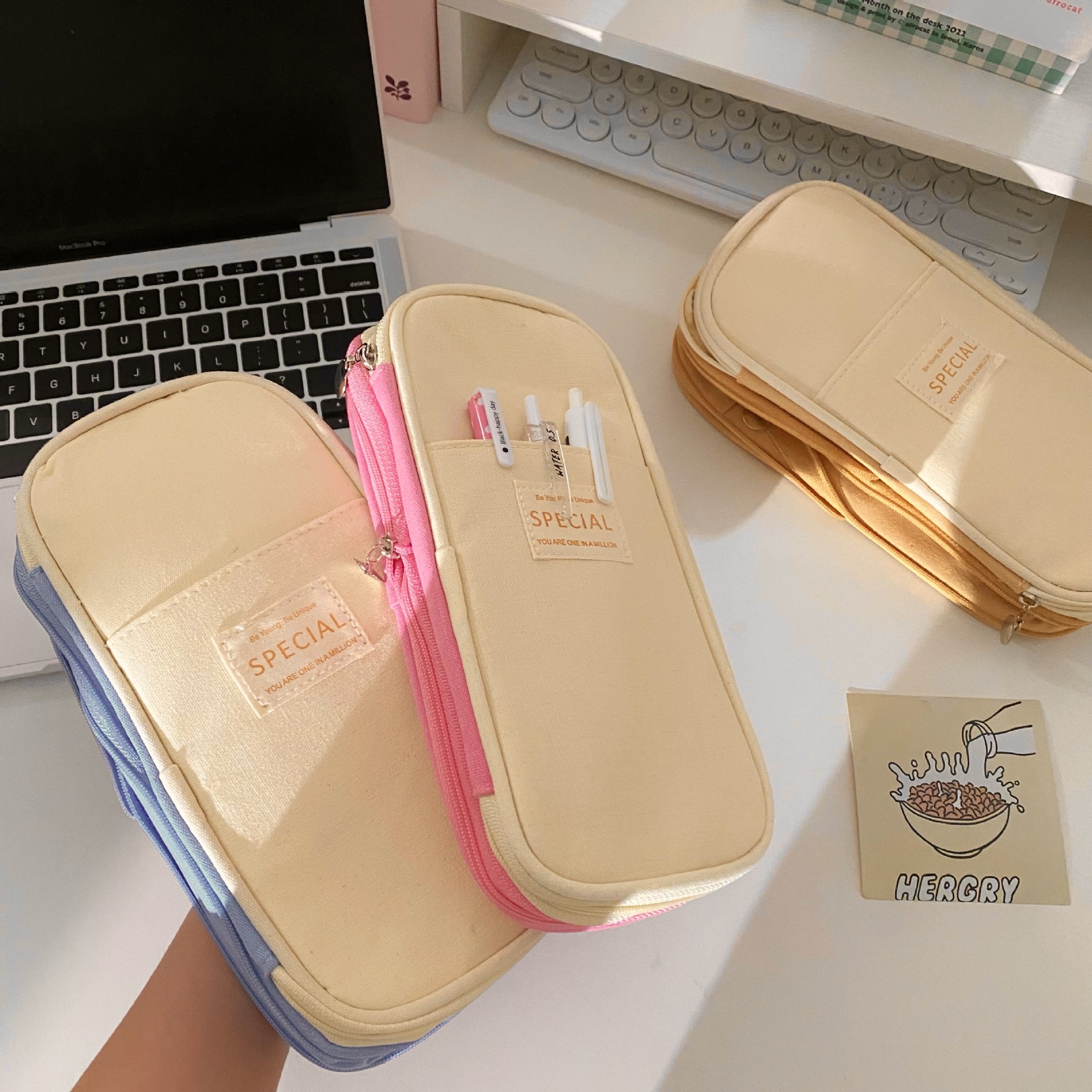 ins multi-functional retractable pen case, simple Japanese-style large-capacity student stationery box, stationery bag, pencil case, pencil case details Picture