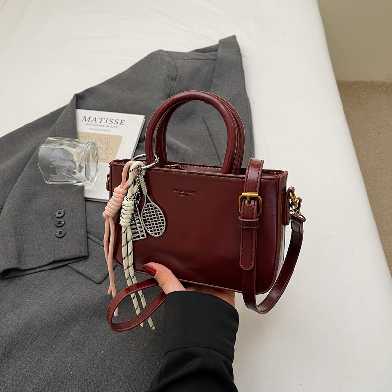 High-end ladies' small bag 2025 New style fashionable single-shoulder crossbody bag, casual and versatile hand-held work small handbag Specification drawing