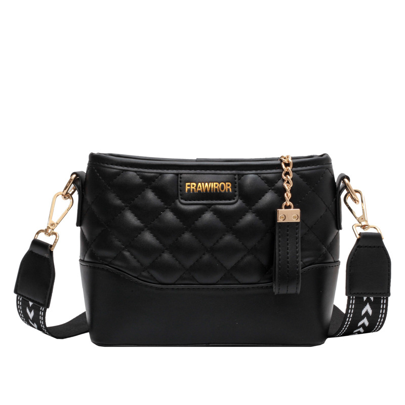 This year's popular bag for women: The 2024 new trendy and fashionable wide-shoulder crossbody bag, a versatile Instagram casual and wandering bag Item Picture