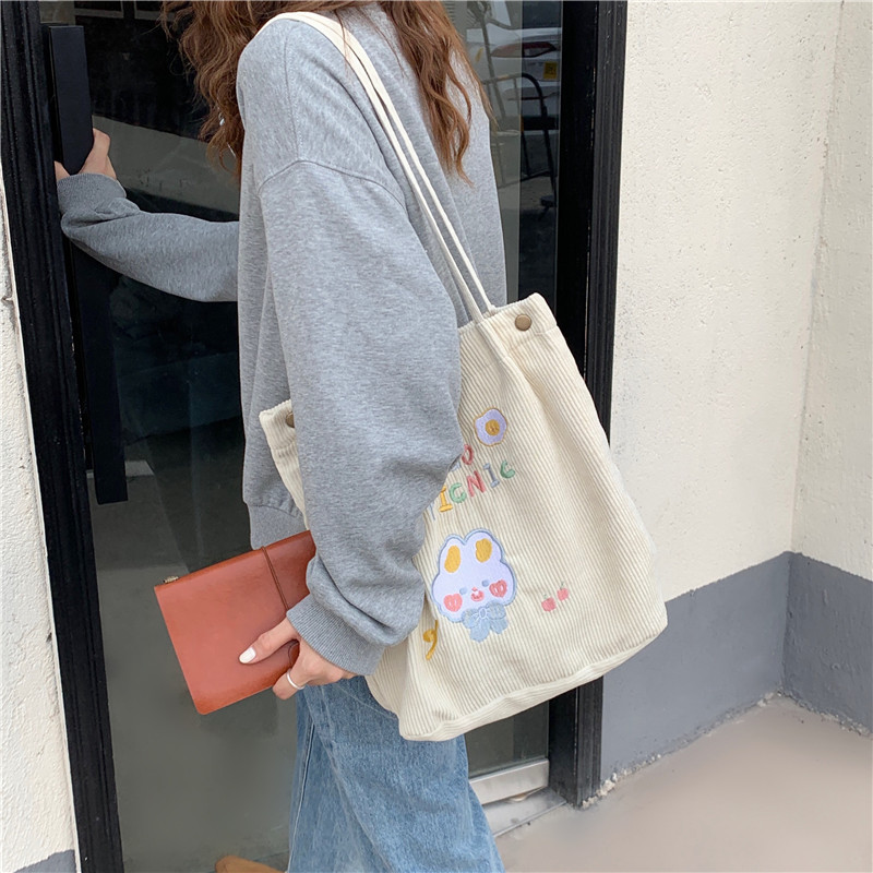 19242 Japanese, Korean, forest style corduroy cute embroidered single-shoulder bag, student schoolbag, artistic hand-held cloth bag for girls Specification drawing