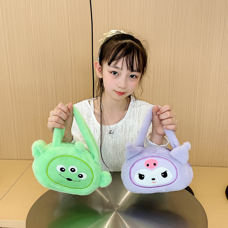 New cartoon crossbody bag, children's claw machine doll, hand-held small bag, plush toy doll bag manufacturer wholesale version Specification drawing