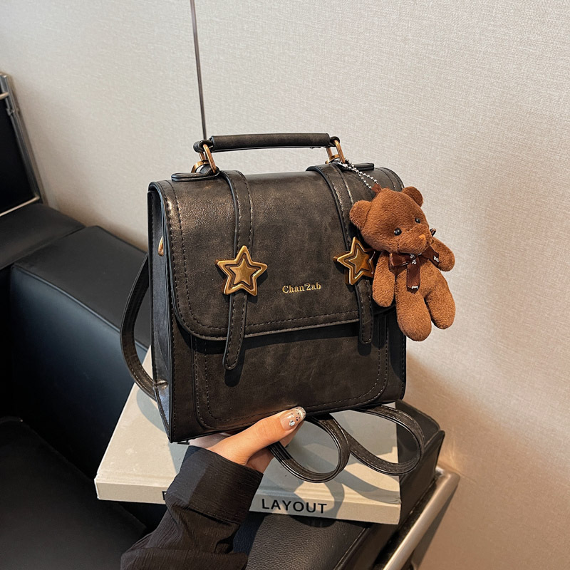 A high-end retro versatile school backpack for girls, a new 2024 trendy and fashionable small backpack for students' commuting to class details Picture