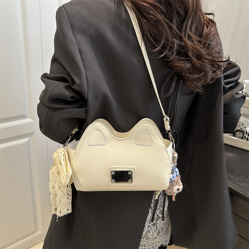 Niche fashion trend bag, women's personalized cat retro versatile single-shoulder bag, casual women's crossbody bag for shopping details Picture