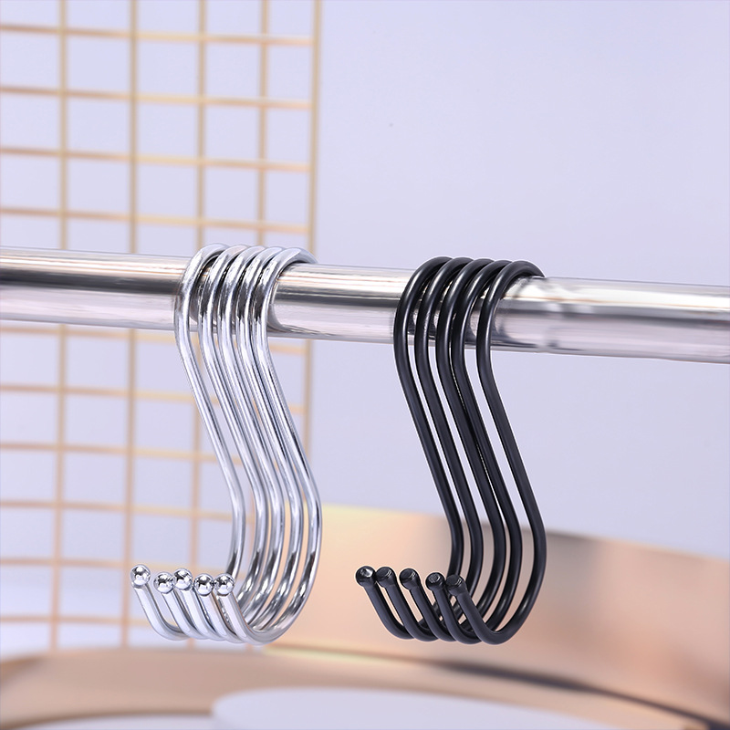 Factory direct sales S-shaped multi-functional hooks, stainless iron hardware hooks, S-hook clothes hanger hooks full figure