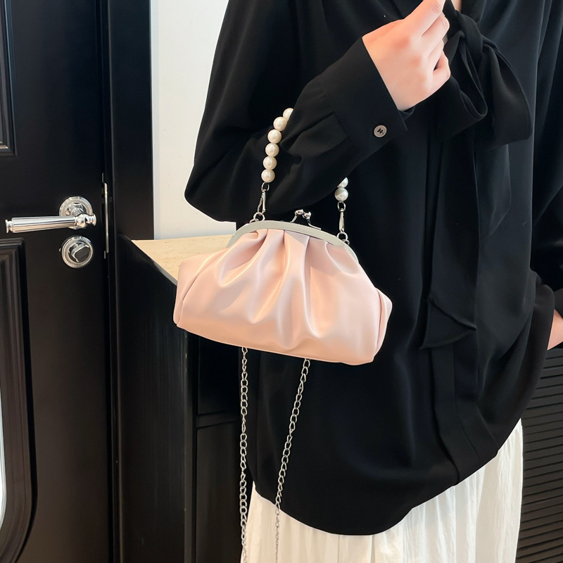 Pearl chain hand-held small bag for women, 2025 new style, niche pleated chain crossbody bag, small and textured flap bag details Picture