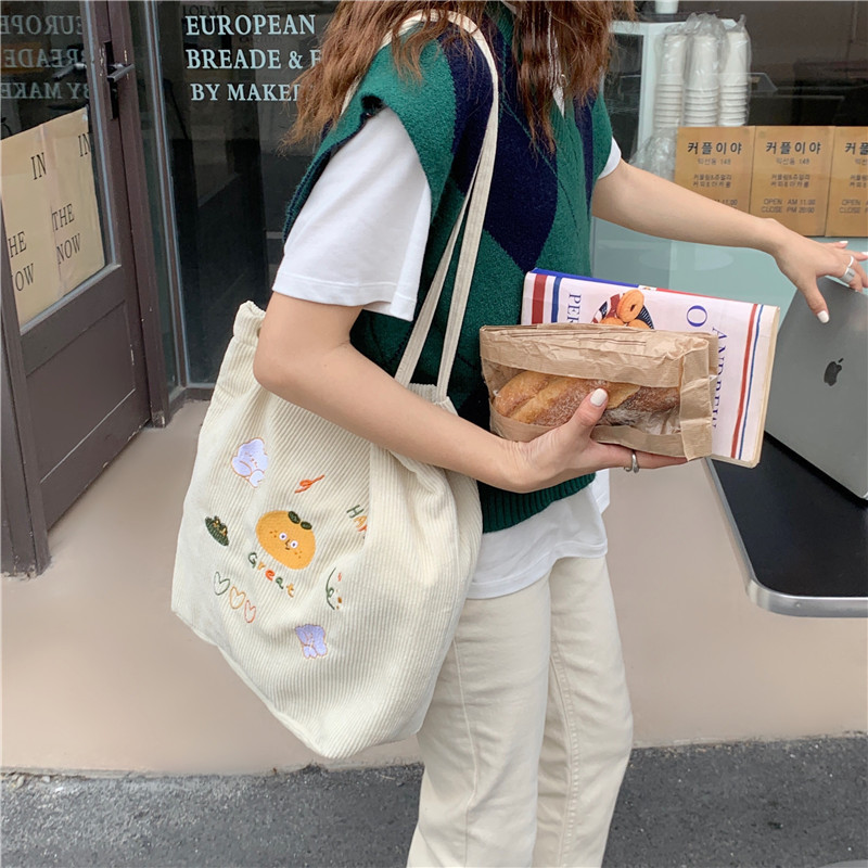 19242 Japanese, Korean, forest style corduroy cute embroidered single-shoulder bag, student schoolbag, artistic hand-held cloth bag for girls Application Scenario
